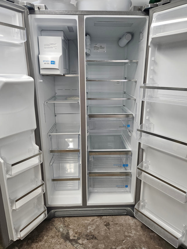 Reconditioned Frigidaire Gallery 36" Side by Side Refrigerator GRSS2652AF3