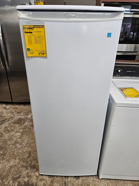 Reconditioned Danby 11.0 cu. ft. Refrigerator DAR110A1WDD