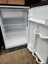 Reconditioned Haier 2.7 Cu. Ft. Compact Refrigerator HC27SW20RB