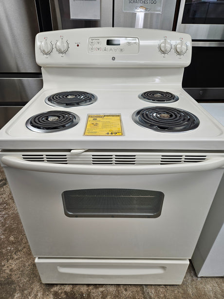 Reconditioned GE 30" Free-Standing Electric Range JBP23DN1CC