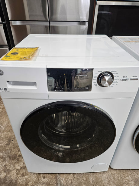 Reconditioned GE 2.4 Cu. Ft. Frontload Washer with Steam GFW148SSM0WW