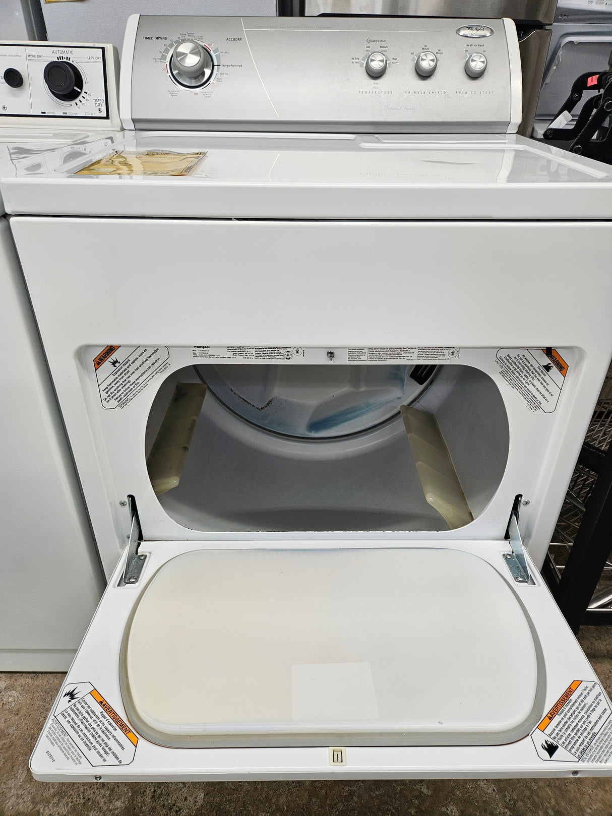 Reconditioned Whirlpool 29" Gas Dryer LGN2000LW0