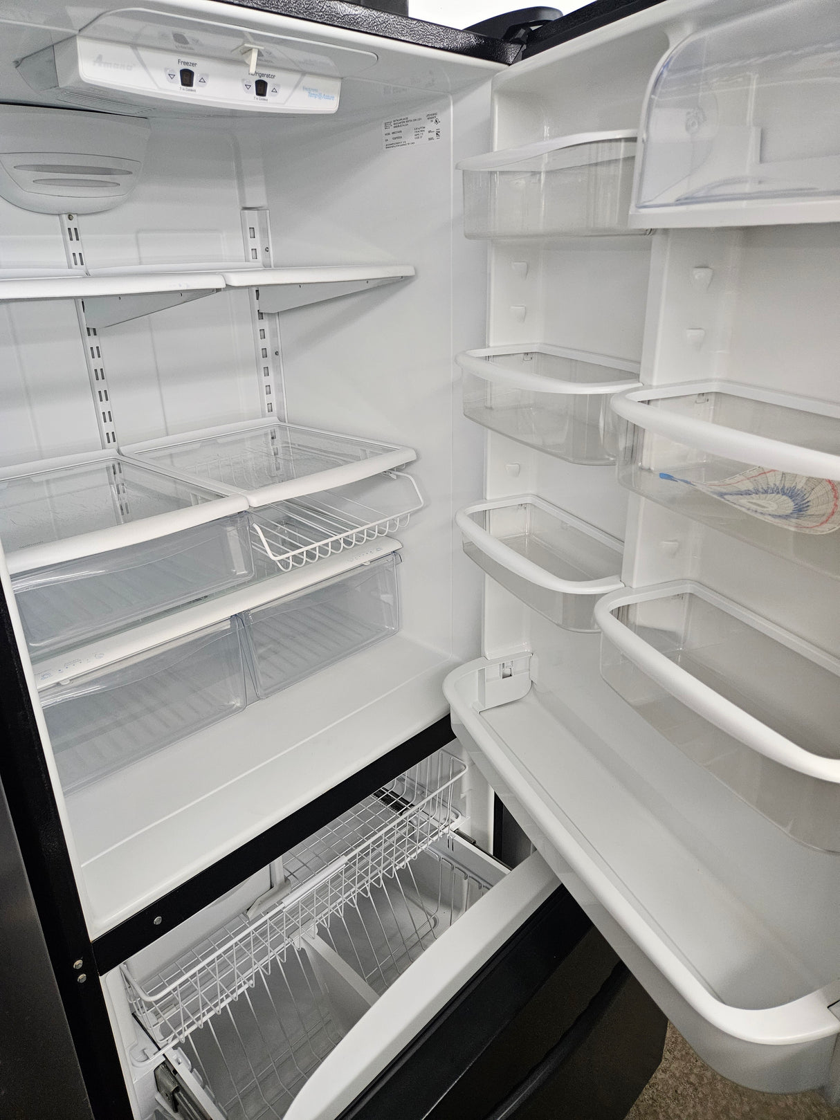 Reconditioned Amana® 22 cu. ft. Bottom Mount Refrigerator ABB2224DEB
