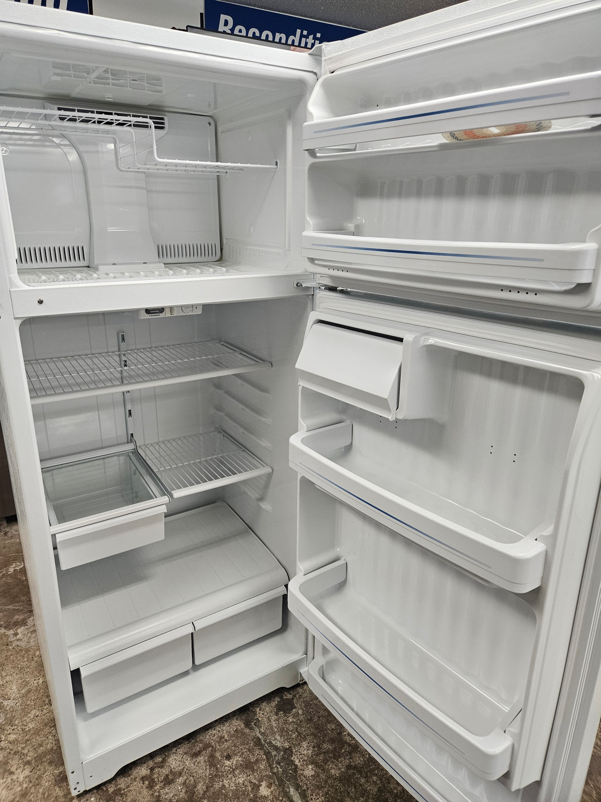 Reconditioned GE® 17.9 Cu. Ft. Top-Freezer Refrigerator GTS18EBSARWW