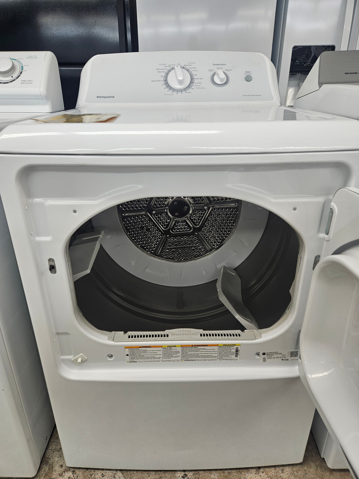 Reconditioned Hotpoint 6.2 Cu. Ft. Electric Dryer HTX24EASK0WS