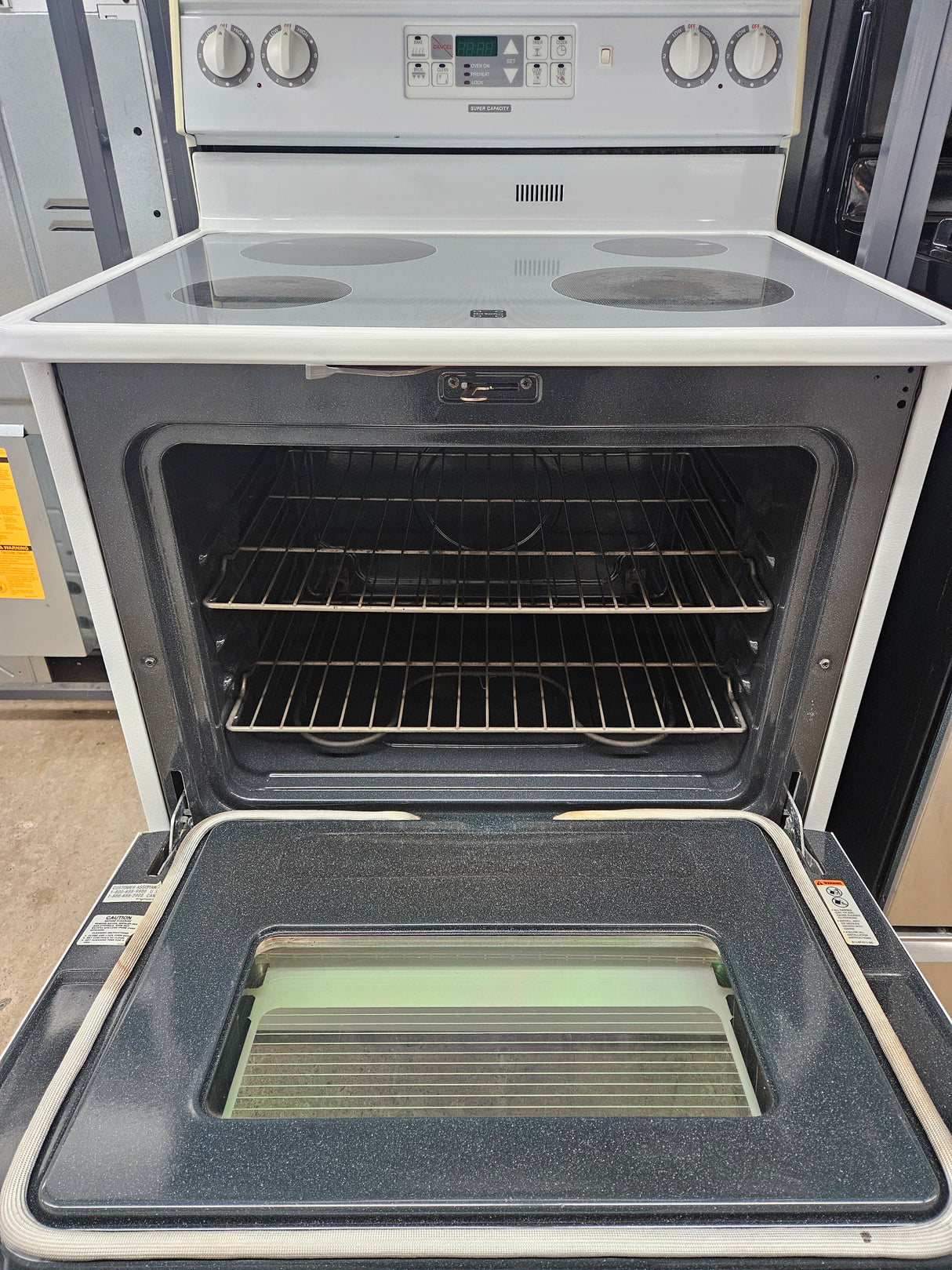 Reconditioned Maytag ELECTRIC RANGE MER5750AAW