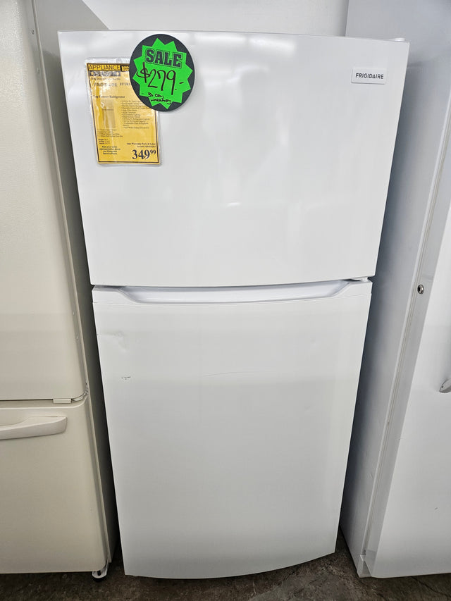 Reconditioned Frigidaire Top Freezer Refrigerator FFTR1425VW