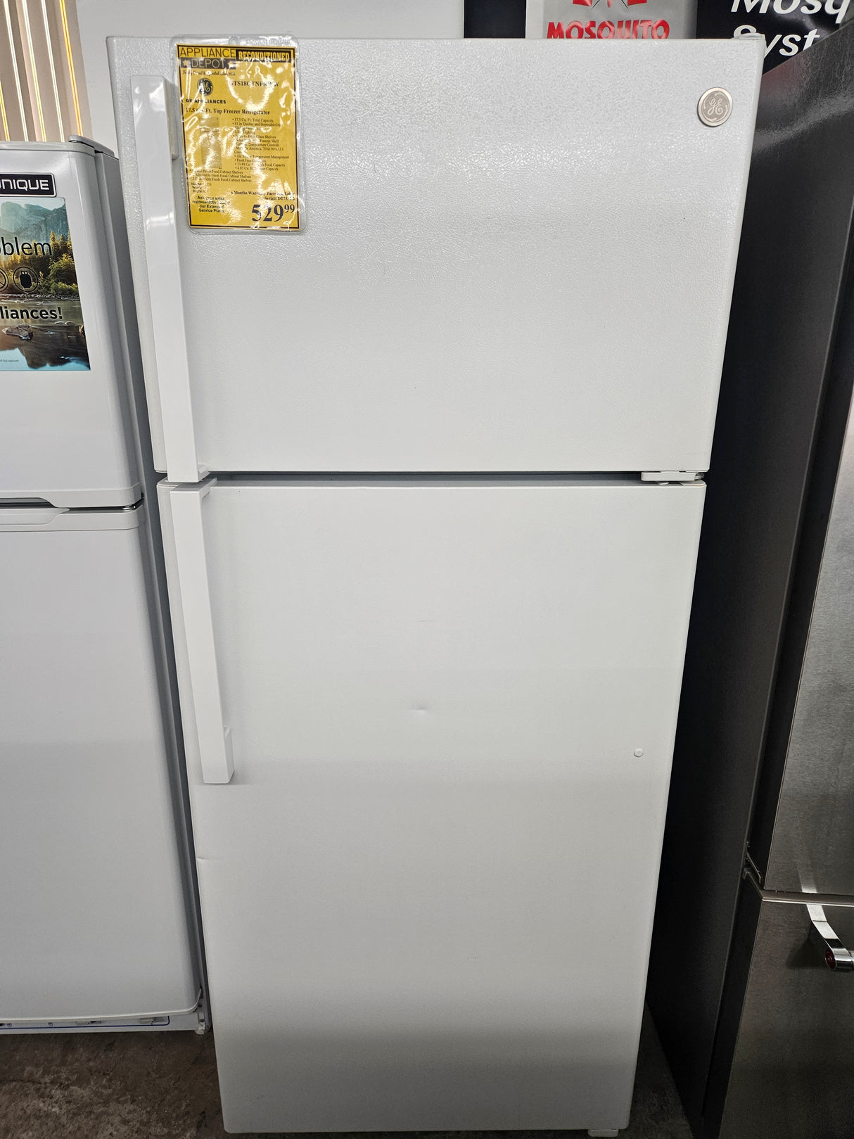 Reconditioned GE 17.5 Cu. Ft. Top Freezer Refrigerator GTS18GTNFRWW