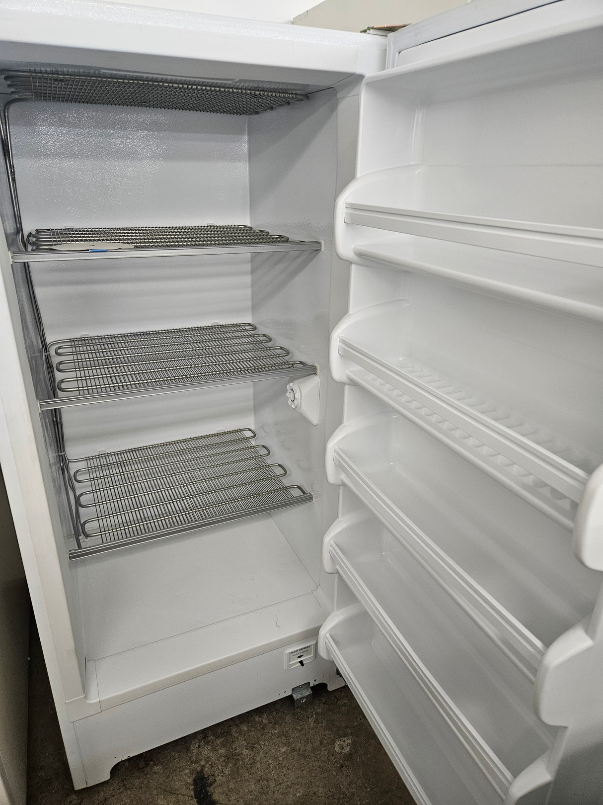 Reconditioned Kenmore Upright Freezer 25321402100