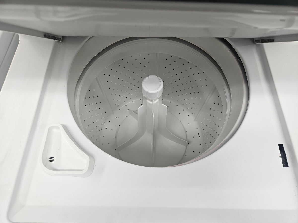 Reconditioned Frigidaire Washer/Dryer Laundry Center FEX831FS1