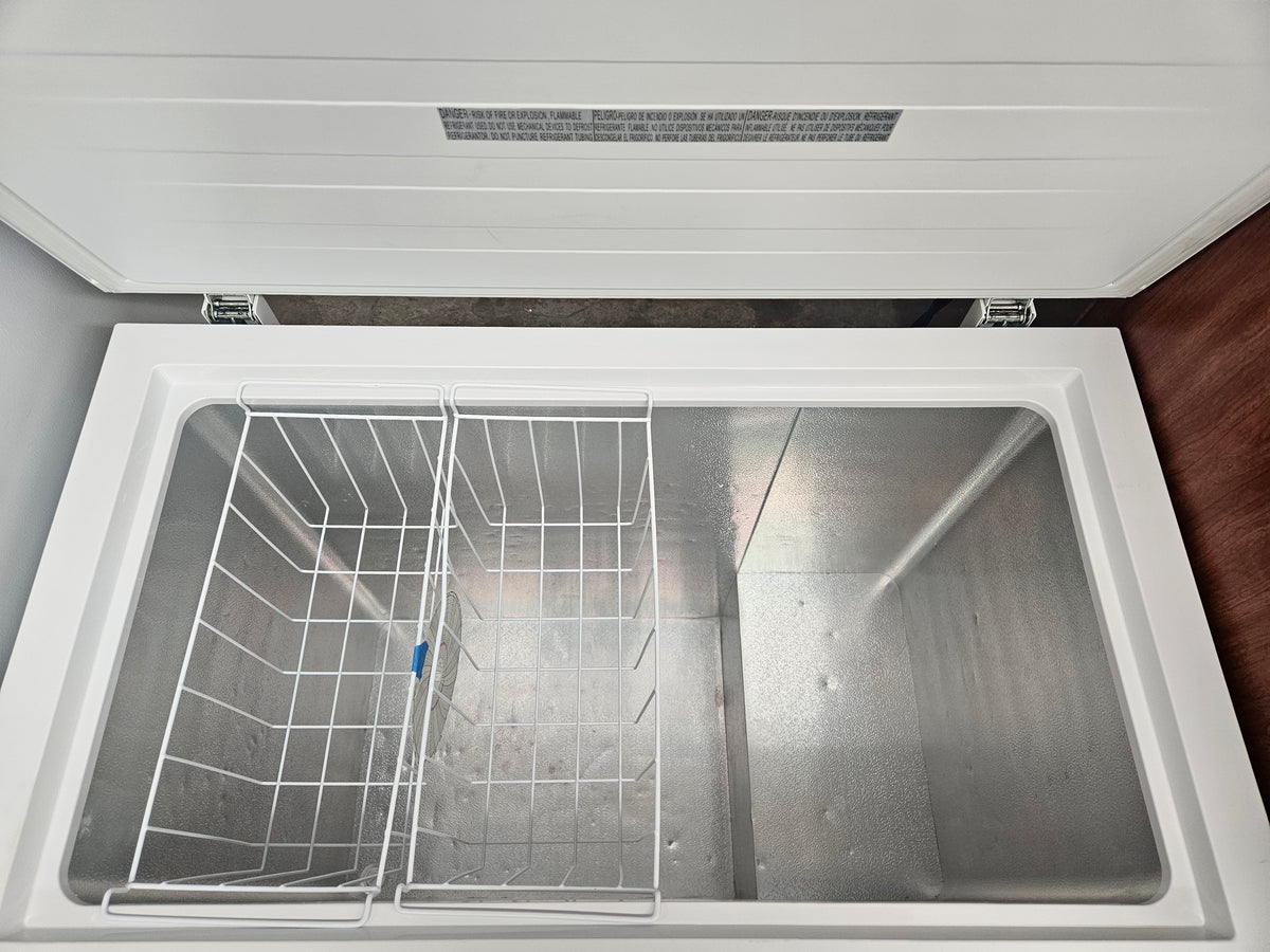 Reconditioned Hisense 7.0 Cu. Ft. Chest Freezer FE703