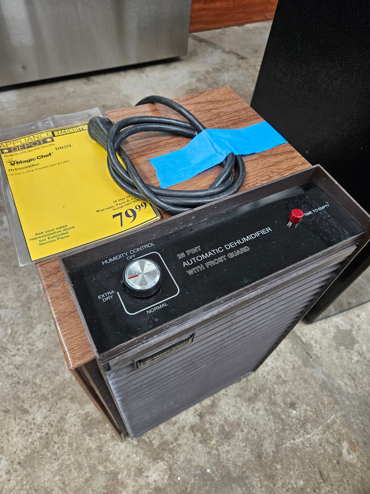 Reconditioned Magic Chef DH25L Dehumidifier DH25L