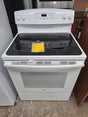 Reconditioned GE 30" Free-Standing Electric Range JB620DF1WW / RD270718Q