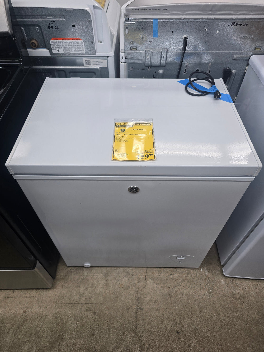 Reconditioned GE 5.0 Cu. Ft. Manual Defrost Chest Freezer FCM5SHBWW