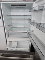 Reconditioned Hisense 17.2 Cu. Ft. Bottom Mount Refrigerator HRB171N6ASE