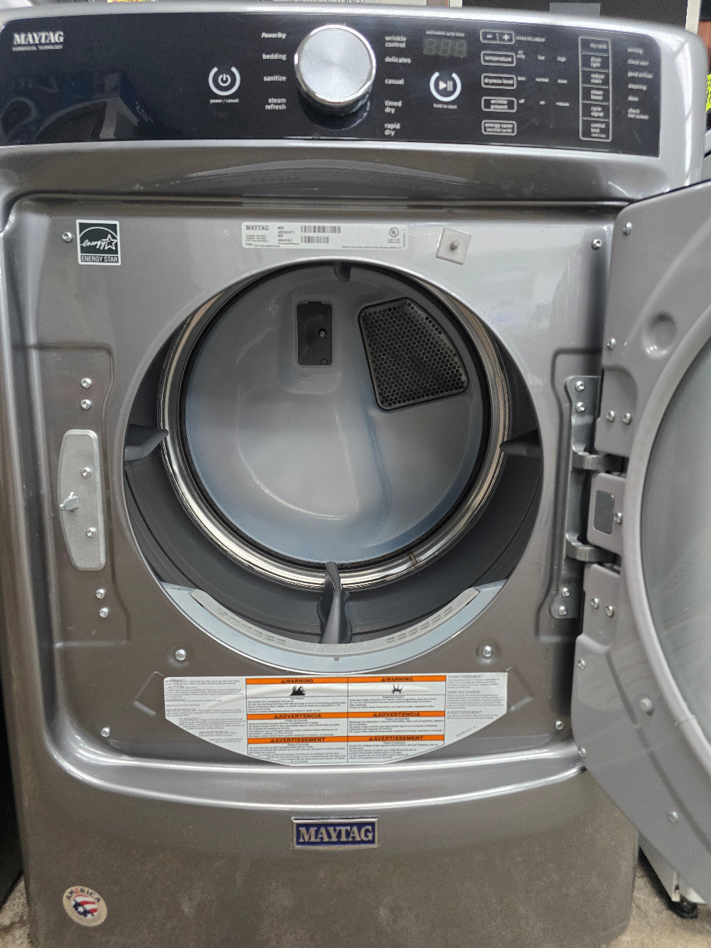 Reconditioned Maytag 4.5 Cu. Front Load Washer / 27" Electric Dryer Set MHW8200/MED8200