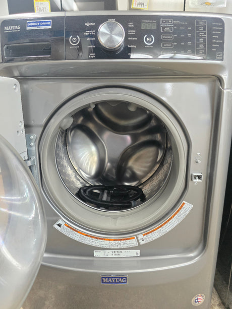 Reconditioned Maytag 4.5 Cu. Front Load Washer / 27" Electric Dryer Set MHW8200/MED8200