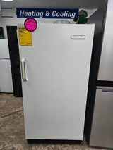 Reconditioned Montgomery Ward 15.2 cu. ft. Upright Freezer HMG44258