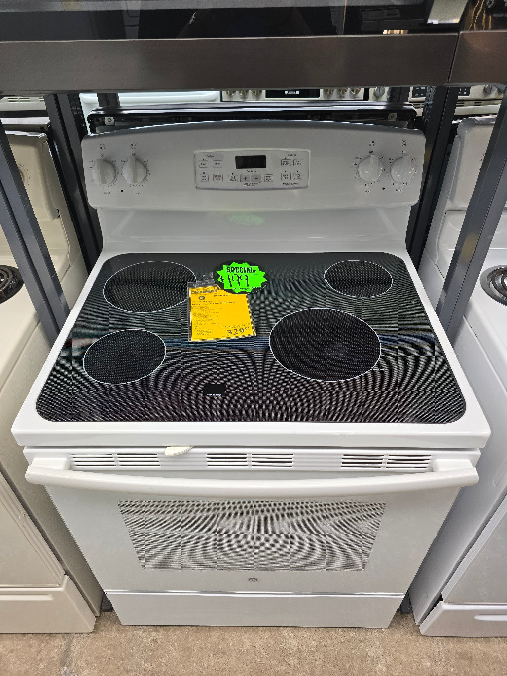 Reconditioned GE 30" Free-Standing Electric Range JB620DF1WW / RD270718Q