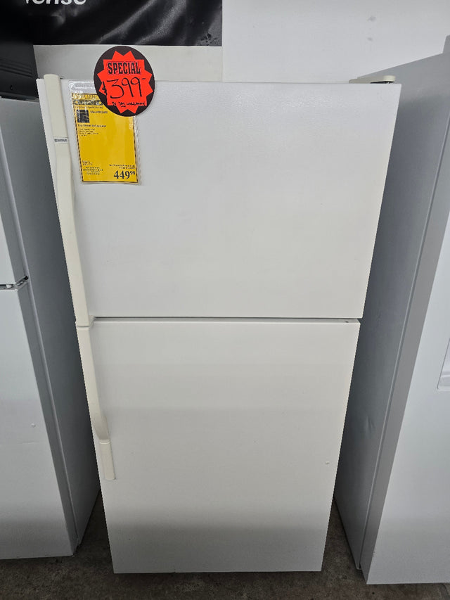 Reconditioned Kenmore Top Mount Refrigerator 106.64942401