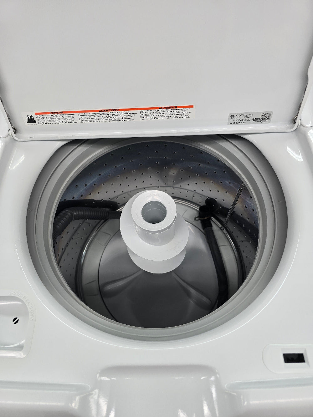Reconditioned GE 3.8 Cu. Ft. Top Load Washer GTW330ASK3WW