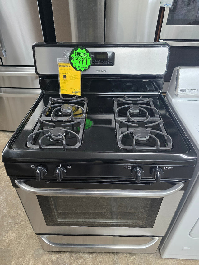 Reconditioned Frigidaire 30" Freestanding Gas Range FFGF3047LSF