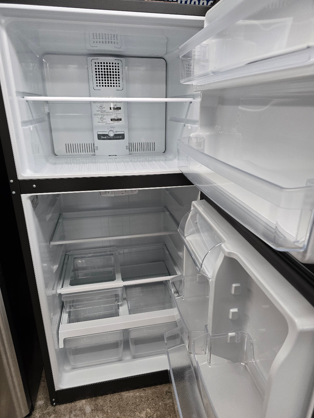 Reconditioned GE 19.2 Cu. Ft. Top Freezer Refrigerator GTS19KYNDRFS