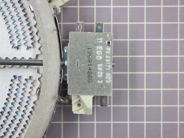 Radiant Surface Element (2000/10100W) 318050200