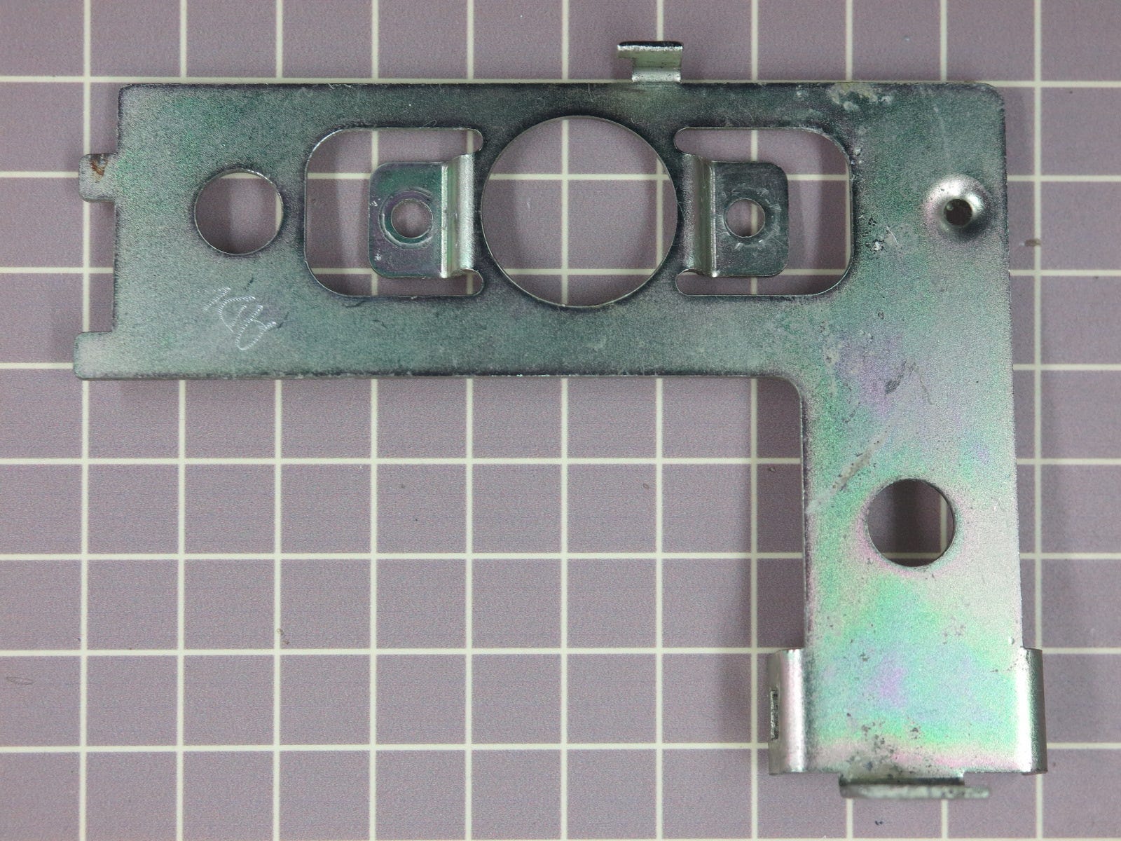 Bracket 22001043