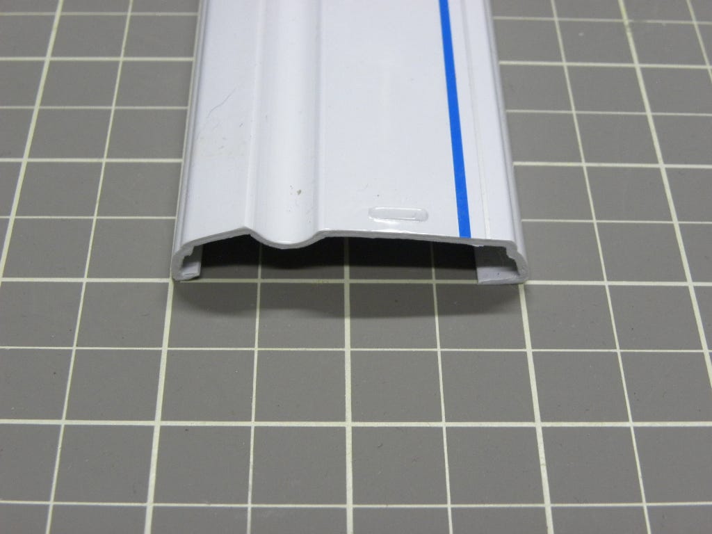 GE Refrigerator Front Door Trim (6 15/16") WR17X10552