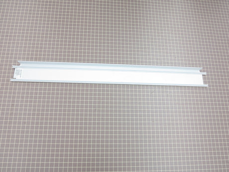 Door Shelf Front Rail (25 X 3/4" X 2 5/8") WR17X11407