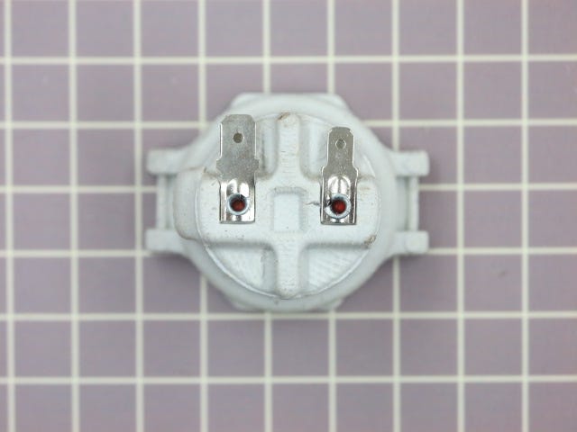 Light Socket 3150505