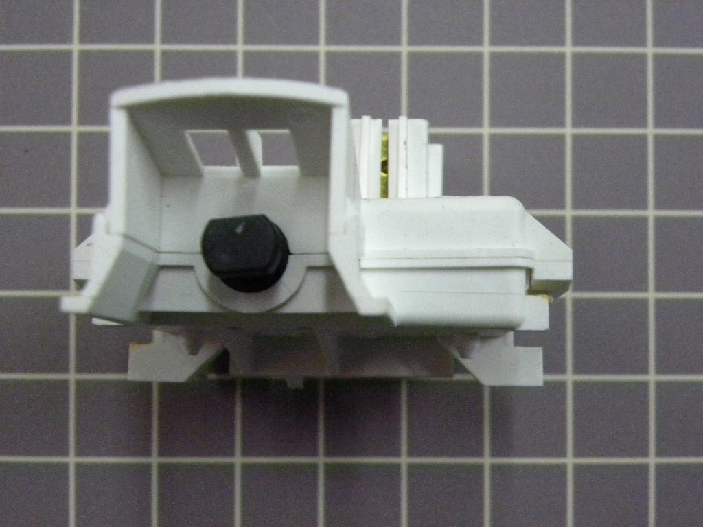 952763_8 952763_8