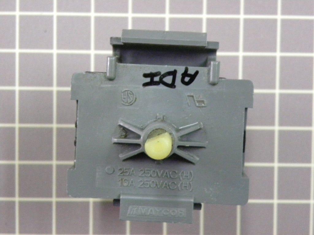 Temperature Switch 33001640
