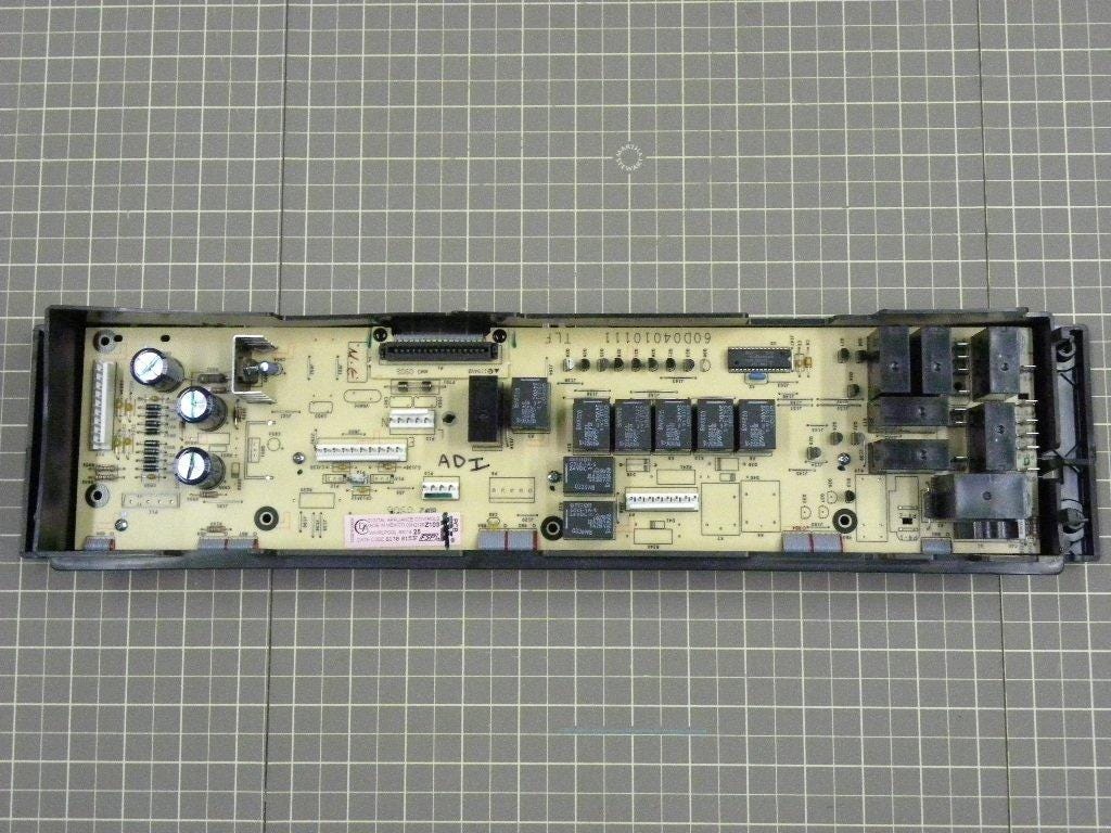 Microcomputer 8301991