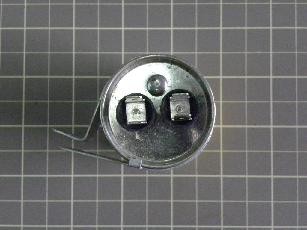 Capacitor CRCFD2507-010