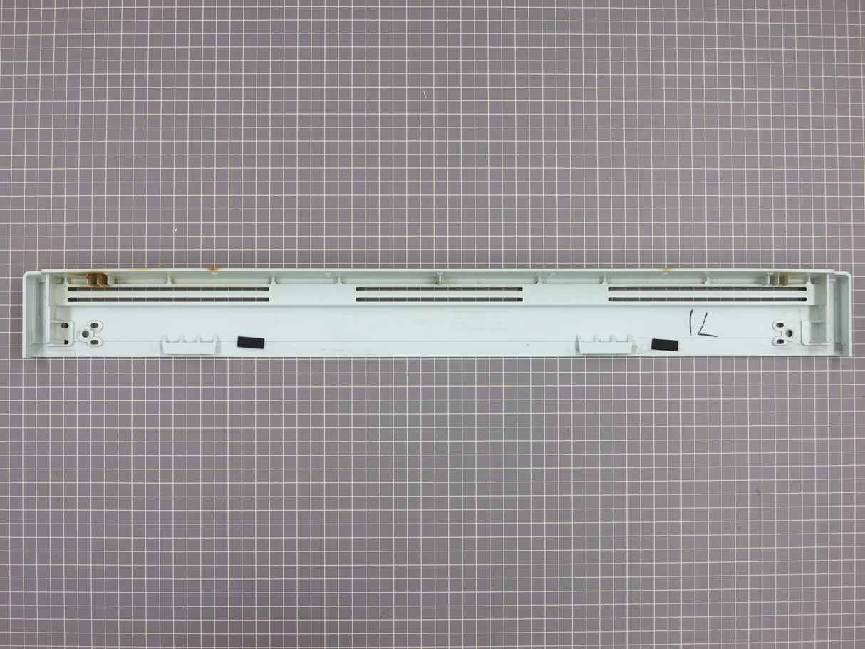 Vent Door Trim WB07T10230