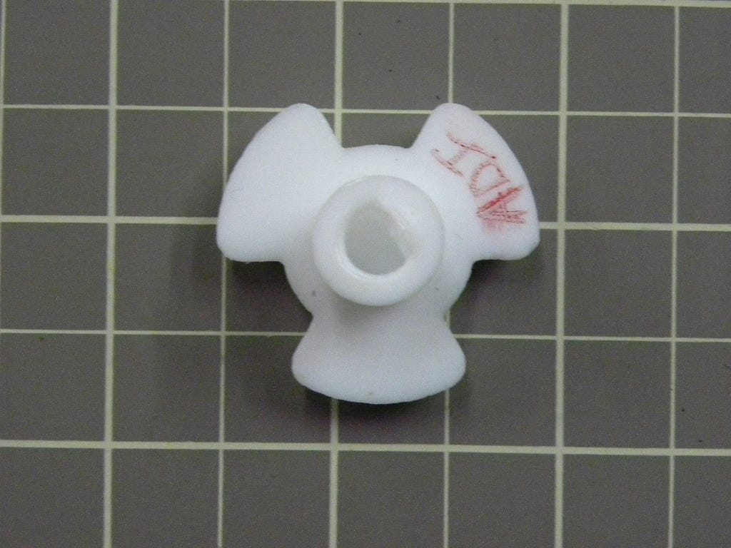 Maytag Microwave Coupler W10270217