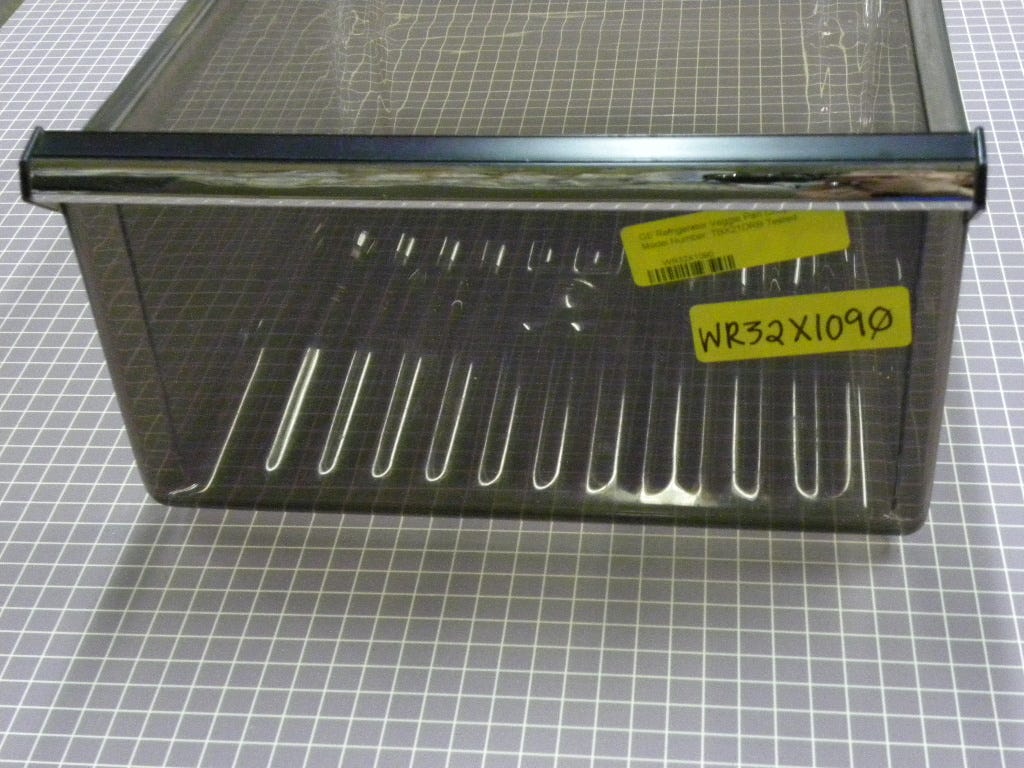 Veggie Pan Crisper Drawer WR32X1090