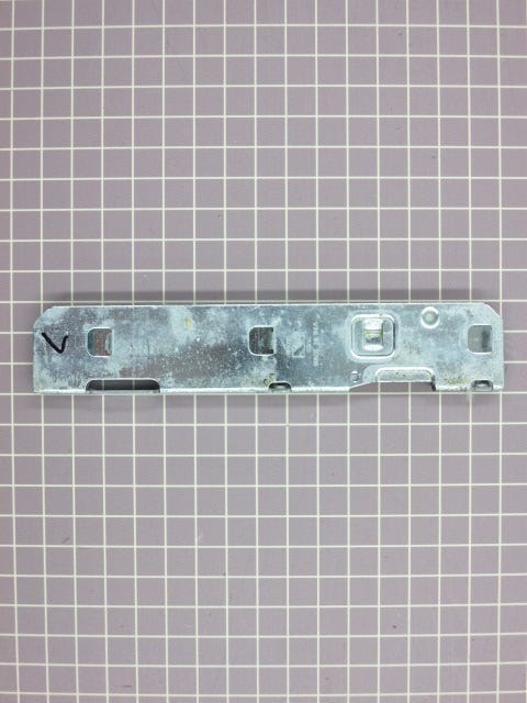 Hinge Bracket W10289077
