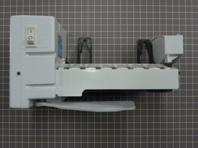 GE Refrigerator Ice Maker WR30X10014
