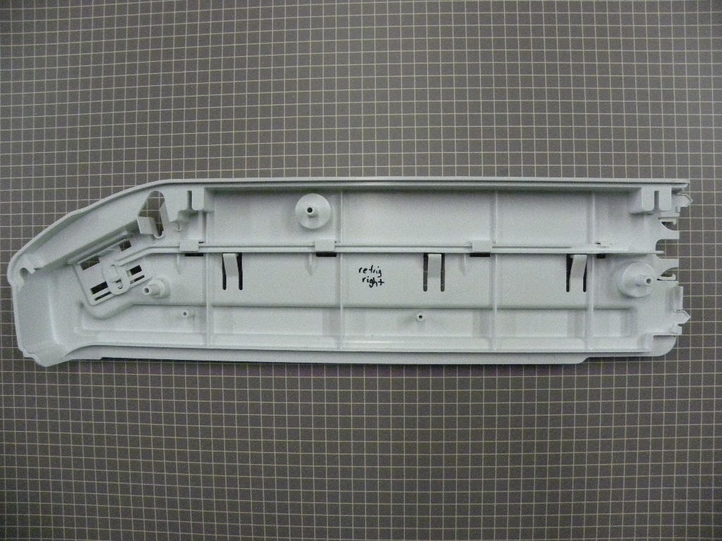 Pantry RH End Cap 12656019