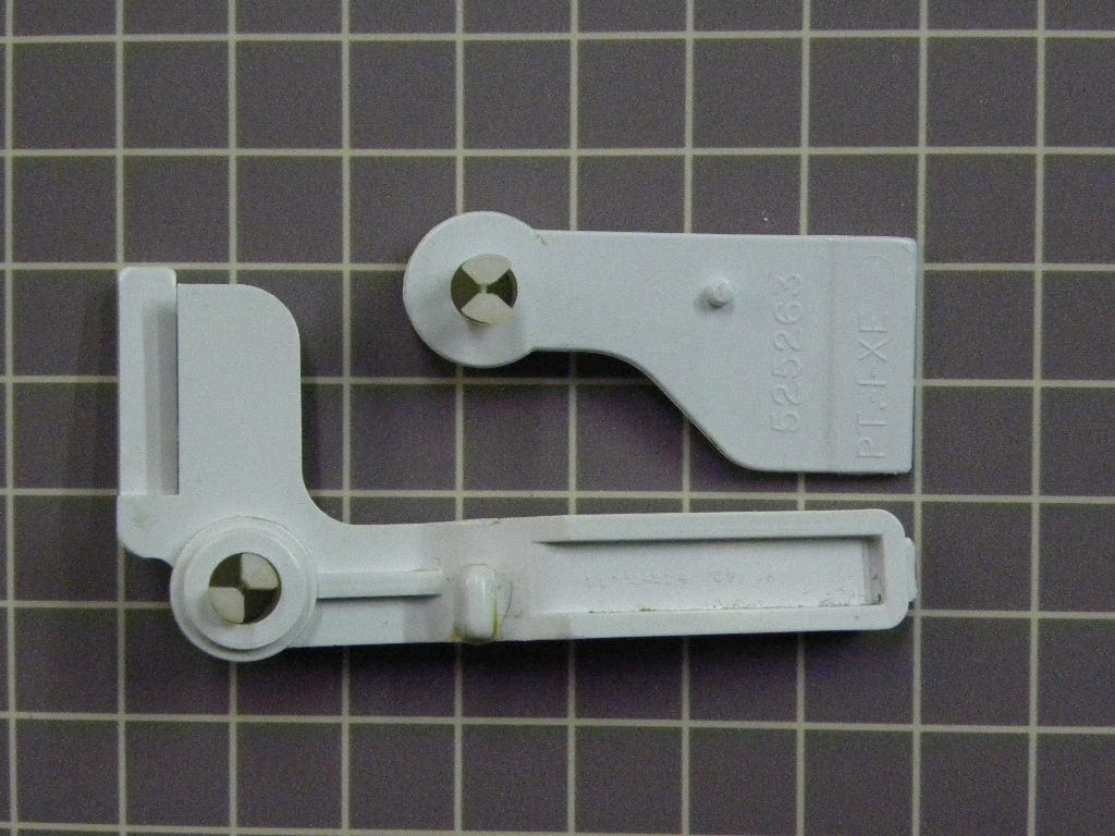 Kenmore Refrigerator Retainer and Lever WR02X7690