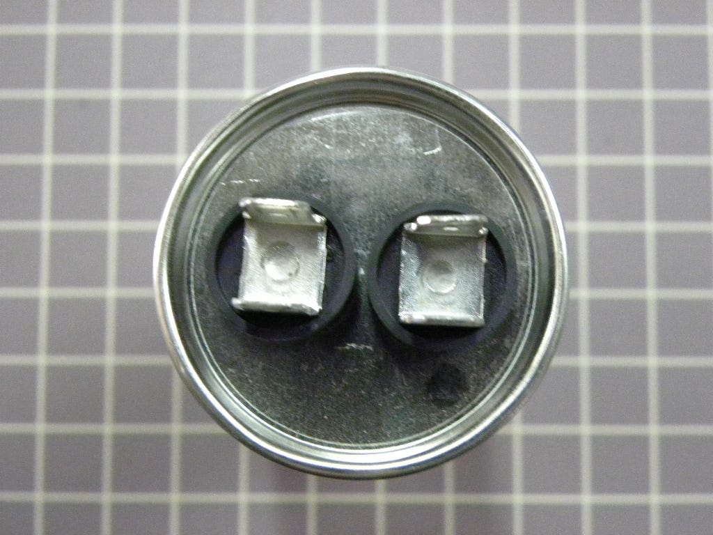 Capacitor D2507-310