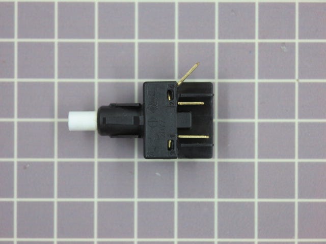 Push Button Switch 8272820