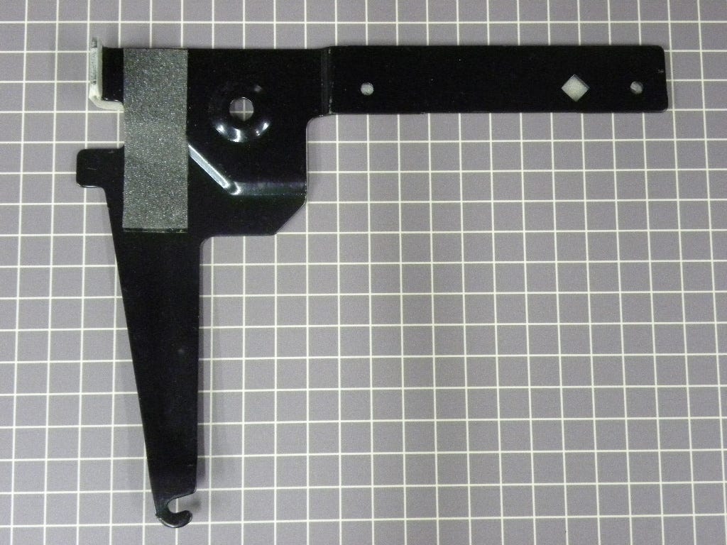 Electrolux Dishwasher Door Hinge 154598201