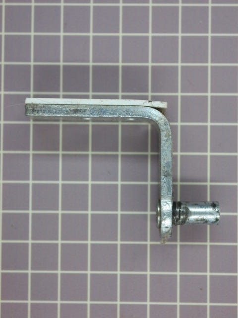 Bottom Hinge 2254473