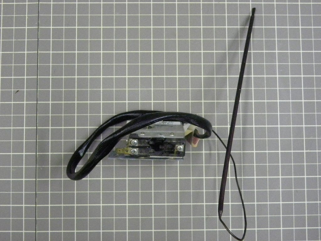 Whirlpool Oven Safety Switch (Temperature) 4450812