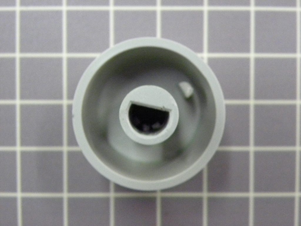 Burner Valve Knob 04100163