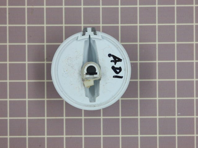 Knob 8574964